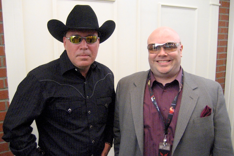 Me and my new buddy the 'Alabama Cowboy' waiting for our Limo. Hoyt is a World Series of Poker Championship winner and Team Brunson player.